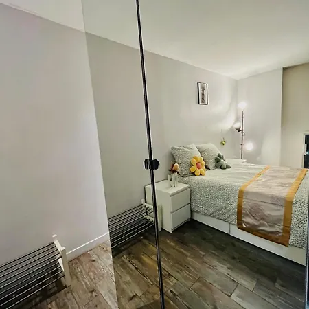 Flat 5 Mins Tour Eiffel Et Champ De Mars Paris